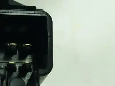 Автозапчасти б/у мотор заднего стеклоочистителя за kia stonic (yb) 1.2 cvvt ссылки oem iam 98700h8000  98700h8000