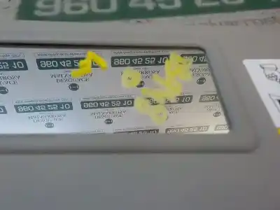 Автозапчастина б/у правильний натір для dacia sandero ii 1.2 посилання на oem iam 964001213r  