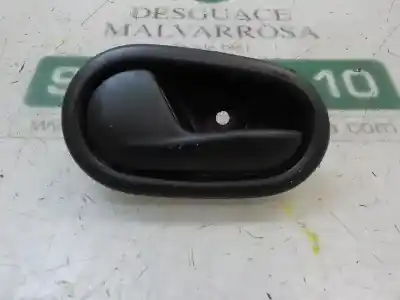 Автозапчастина б/у ліва задня внутрішня ручка для dacia sandero ii 1.2 посилання на oem iam 806717698r