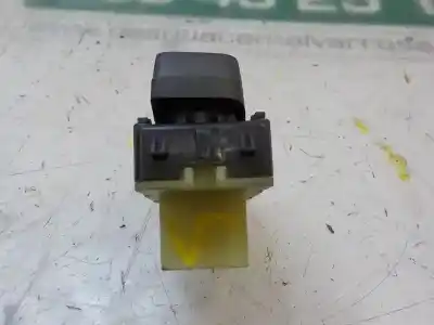 Second-hand car spare part left front power window switch for dacia sandero ii 1.2 oem iam references 254214937r  254214937r