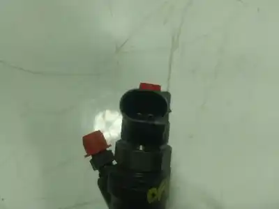 Peça sobressalente para automóvel em segunda mão injetor por bmw x1 (e84) sdrive 18 d referências oem iam 13537798446  779844605