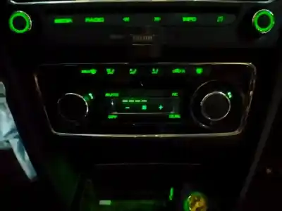 Автозапчастина б/у клімат-контроль для skoda superb ii (3t4) 2.0 tdi 16v посилання на oem iam 3t0907044bkwhs 5hb009749 3t0907044bk