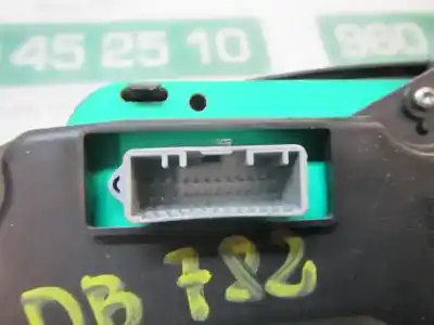 Peça sobressalente para automóvel em segunda mão quadrante por dacia sandero básico referências oem iam 248104354r  