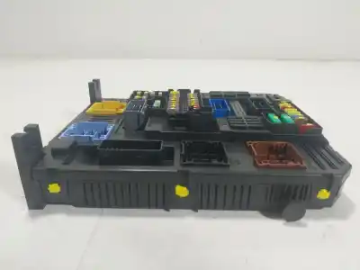 Peça sobressalente para automóvel em segunda mão caixa de fusíveis e relés por citroen c3 iii (sx) 1.5 bluehdi 100 (sxyhyp, sxyhtu) referências oem iam 1619108380  9830790580