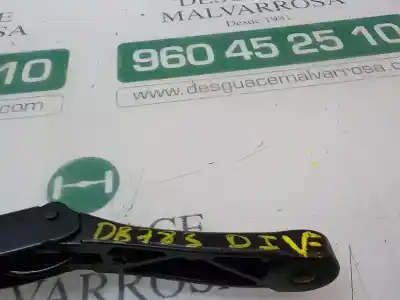 Second-hand car spare part left front windshield wiper arm for volkswagen caddy ka/kb (2k) 1.9 tdi oem iam references   