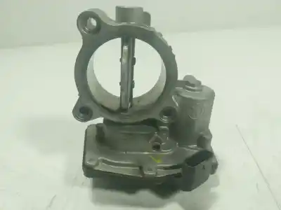 İkinci el araba yedek parçası KELEBEK KUTUSU için BMW X3 (F25)  OEM IAM referansları 13547810752  13547810752