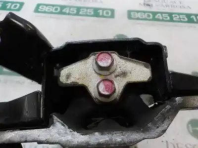 Recambio de automóvil de segunda mano de soporte cambio para hyundai i20 klass referencias oem iam 21830c7000  21830c7000