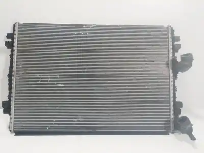 İkinci el araba yedek parçası SU RADYATÖRÜ için AUDI Q3 (F3B)  OEM IAM referansları 5Q0121251HQ  5WA121251D