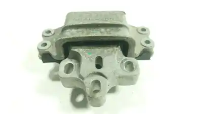 Автозапчастина б/у опора двигуна ліва для audi q3 (8ub, 8ug) 2.0 tdi посилання на oem iam 8j0199555k  