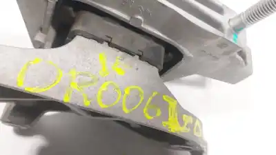 Автозапчастина б/у опора двигуна ліва для peugeot 208 ii (ub_, up_, uw_, uj_) e-208 посилання на oem iam 9826551380 9826551380 