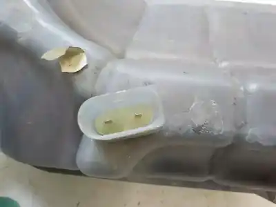 Автозапчасти б/у расширительный депозит за audi a4 avant (8e) 1.9 tdi (96kw) ссылки oem iam   