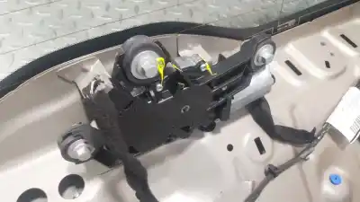 Second-hand car spare part tailgate for volvo v40 fastback (525) d2 oem iam references 31457727  