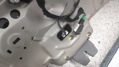 Second-hand car spare part tailgate for volvo v40 fastback (525) d2 oem iam references 31457727  