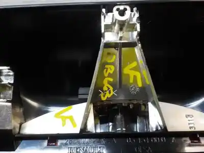 Second-hand car spare part center tailgate light for dacia duster basis 4x2 oem iam references 265908613r  