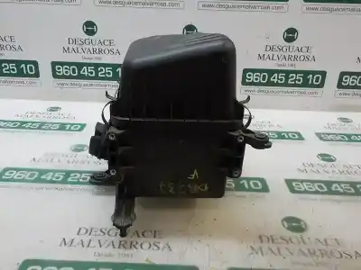 Автозапчастина б/у повітряний фільтр для hyundai i30cw classic посилання на oem iam 281102h200  