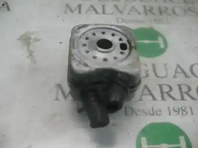 Pièce détachée automobile d'occasion Refroidisseur Radiateur D'huile Du Moteur Pour Voiture pour AUDI A3 (8L) 1.8 T Ambition Plus Quattro (132kW) Références OEM IAM 028117021K  