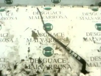 Tweedehands auto-onderdeel ruitenwisser arm rechts voor voor chrysler 300 m (lr) 2.7 cat oem iam-referenties 5011204aa