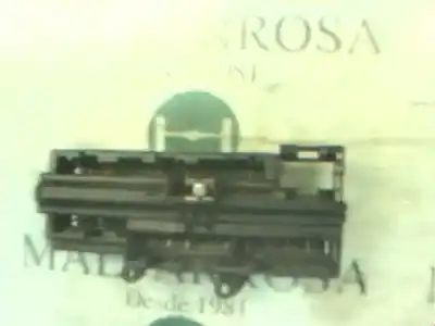 Second-hand car spare part fuse box unit for bmw serie 7 (e65/e66) 760i oem iam references 61136900582  