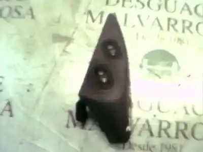 Peça sobressalente para automóvel em segunda mão botão / interruptor elevador vidro dianteiro esquerdo por opel corsa b sport referências oem iam 