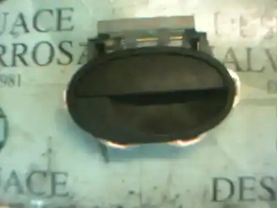 Peça sobressalente para automóvel em segunda mão puxador exterior traseiro direito por opel corsa c comfort referências oem iam 