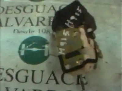 Pièce détachée automobile d'occasion serrure de porte arrière droite pour mg serie 400 (rt) 414 i références oem iam   