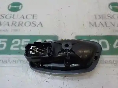 Peça sobressalente para automóvel em segunda mão puxador interior dianteiro direito por renault clio iv 1.5 dci diesel fap referências oem iam 826720001r  
