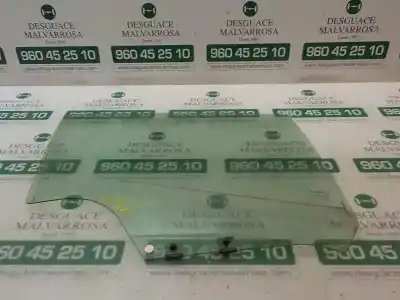 Peça sobressalente para automóvel em segunda mão vidro da porta traseira direita por renault clio iv 1.5 dci diesel fap referências oem iam 823004494r