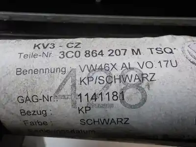 Автозапчасти б/у центральный подлокотник за volkswagen passat b6 variant (3c5) 2.0 tdi ссылки oem iam 3c0864211b17u  3c0864207m