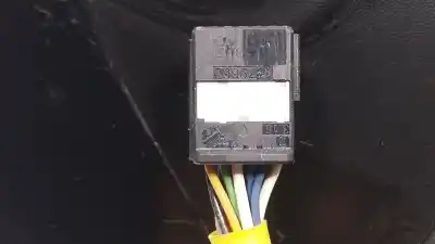 Pezzo di ricambio per auto di seconda mano retrovisore destro per renault captur i (j5_, h5_) 0.9 tce 90 riferimenti oem iam 963010497r  
