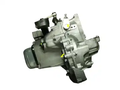 Автозапчастина б/у коробка передач для citroen c3 iii (sx) 1.2 puretech 82 посилання на oem iam 9845216080  20a728