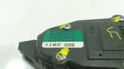 Second-hand car spare part accelerator pedal for audi a8 d3 (4e2, 4e8) 3.0 tdi quattro oem iam references 4e2723523f  4e2723523f