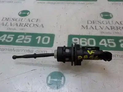 Recambio de automóvil de segunda mano de bomba embrague para volkswagen golf vi (5k1) advance bluemotion referencias oem iam 1k0721388ab  