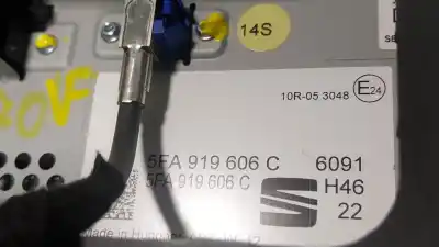Pezzo di ricambio per auto di seconda mano DISPLAY MULTIFUNZIONE per CUPRA FORMENTOR (KM7) 1.4 E-HYBRID Riferimenti OEM IAM 5FA919606C  