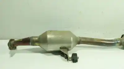 Pezzo di ricambio per auto di seconda mano catalizzatore per toyota corolla sedán (_e21_) 1.8 vvti hybrid (zwe211, mzea12) riferimenti oem iam 174100td30  30y28