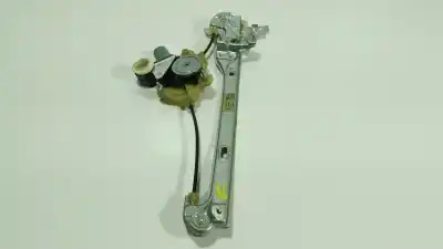 Pezzo di ricambio per auto di seconda mano ALZACRISTALLI POSTERIORE DESTRO per TOYOTA COROLLA SEDÁN (_E21_) 1.8 VVTI HYBRID (ZWE211, MZEA12) Riferimenti OEM IAM 6983002681  