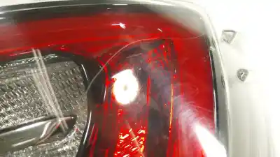 Автозапчасти б/у правый задний фонарь за toyota corolla sedán (_e21_) 1.8 vvti hybrid (zwe211, mzea12) ссылки oem iam 8155102c80  