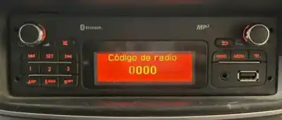 Tweedehands auto-onderdeel audiosysteem / radio-cd voor renault kangoo express (fw0/1_) z.e. (fw0z, fw1z) oem iam-referenties   281151545r