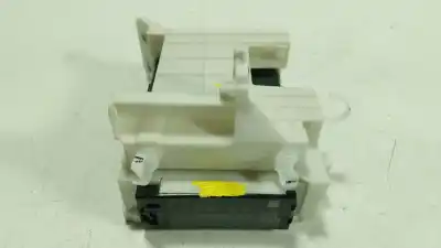 Second-hand car spare part fuse box unit for toyota c-hr (_x1_) 1.8 hybrid (zyx10_, zyx11_) oem iam references 8273010031  892g0f4m30