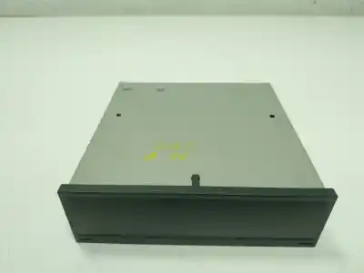 Second-hand car spare part audio system / radio cd for seat arona (kj7, kjp) 1.0 tsi oem iam references 575035816  575035816