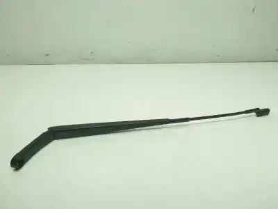 Second-hand car spare part FRONT RIGHT WINDSHIELD WIPER ARM for VOLKSWAGEN CADDY V MONOSPACE (SBB, SBJ) 2.0 TDI BMT OEM IAM references 2K8955410  