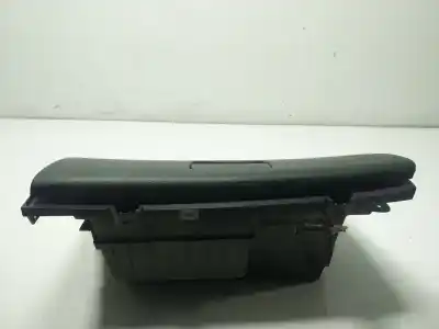 Second-hand car spare part glove compartment for ssangyong korando (ck) 2.2 xdi oem iam references   7772034002
