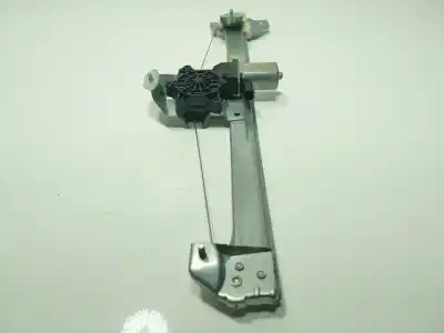 Recambio de automóvil de segunda mano de ELEVALUNAS DELANTERO DERECHO para RENAULT EXPRESS FURGONETA/MONOVOLUMEN 1.5 BLUE DCI 95 (F6AB) referencias OEM IAM   