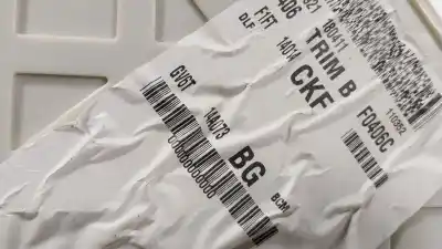 Second-hand car spare part fuse box unit for ford focus iii 1.0 ecoboost oem iam references 2506087  gv6t14a073bg