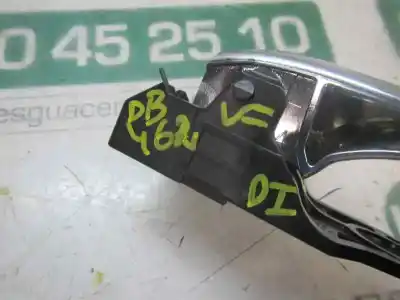 Tweedehands auto-onderdeel binnenhandgreep links voor voor toyota prius+ 1.8 16v (híbrido) oem iam-referenties 6920633121c0  