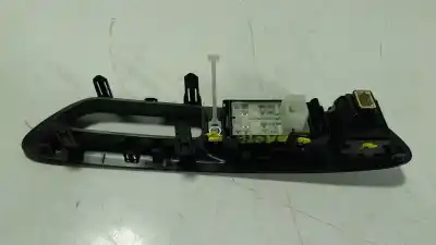 Peça sobressalente para automóvel em segunda mão botão / interruptor elevador vidro dianteiro esquerdo por toyota aygo x (_b7_) 1.0 vvt-i (kgb70) referências oem iam 848200h010  e27085600