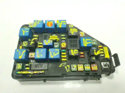 Second-hand car spare part fuse box unit for ssangyong korando (ck) 2.0 e-xdi oem iam references  Second-hand car spare part fuse box unit for ssangyong korando (ck) 2.0 e-xdi oem iam references