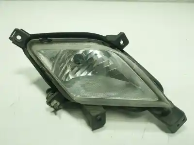 Second-hand car spare part right fog light for ssangyong korando (ck) 2.0 e-xdi oem iam references  Second-hand car spare part right fog light for ssangyong korando (ck) 2.0 e-xdi oem iam references