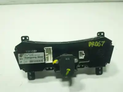 Second-hand car spare part climate control for ssangyong korando (ck) 2.0 e-xdi oem iam references   6871034101