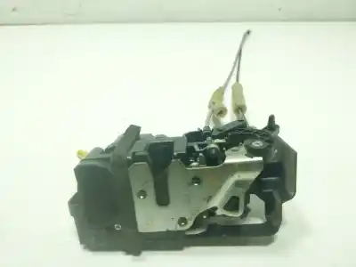 Second-hand car spare part rear left door lock for ssangyong korando (ck) 2.2 xdi oem iam references  Second-hand car spare part rear left door lock for ssangyong korando (ck) 2.2 xdi oem iam references