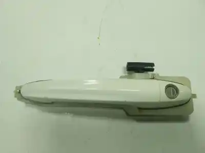 Second-hand car spare part exterior left front door handle for ssangyong korando (ck) 2.2 xdi oem iam references  Second-hand car spare part exterior left front door handle for ssangyong korando (ck) 2.2 xdi oem iam references